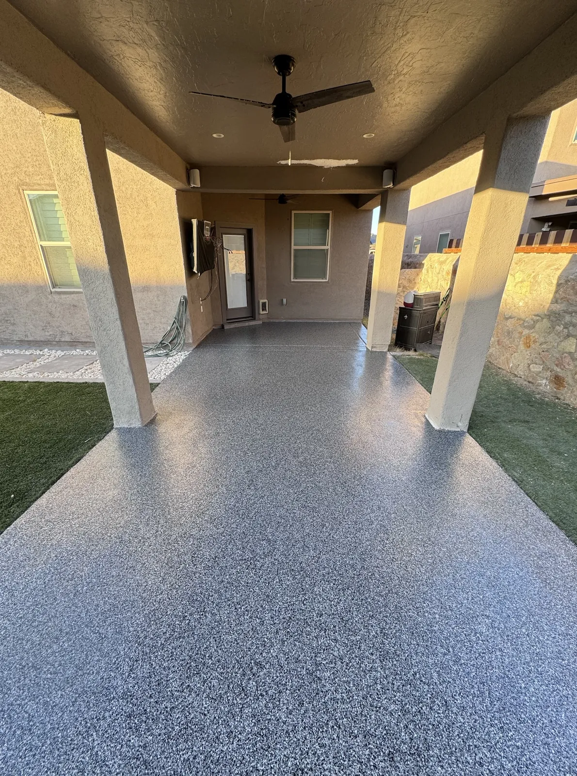 gray full-flake covered patio