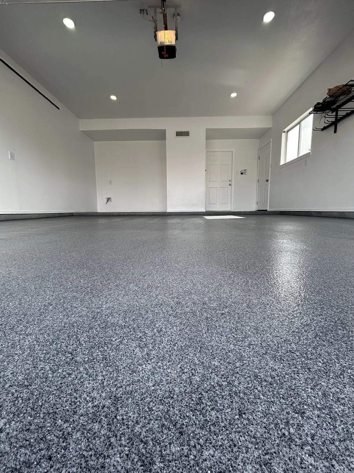 gray full-flake garage floor